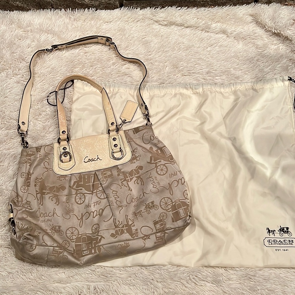 Vintage Signature Coach Handbag